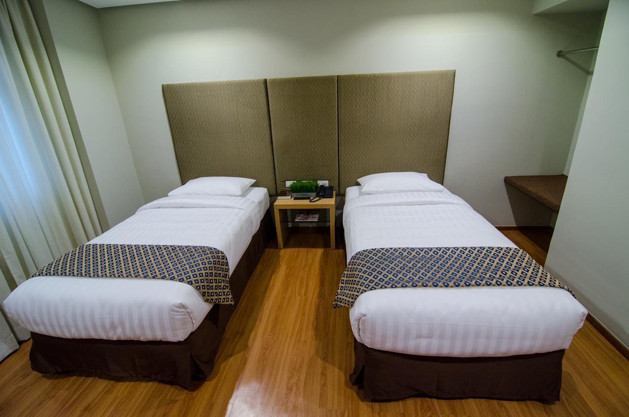 Madison Hotel Phl Iloilo City Exteriér fotografie
