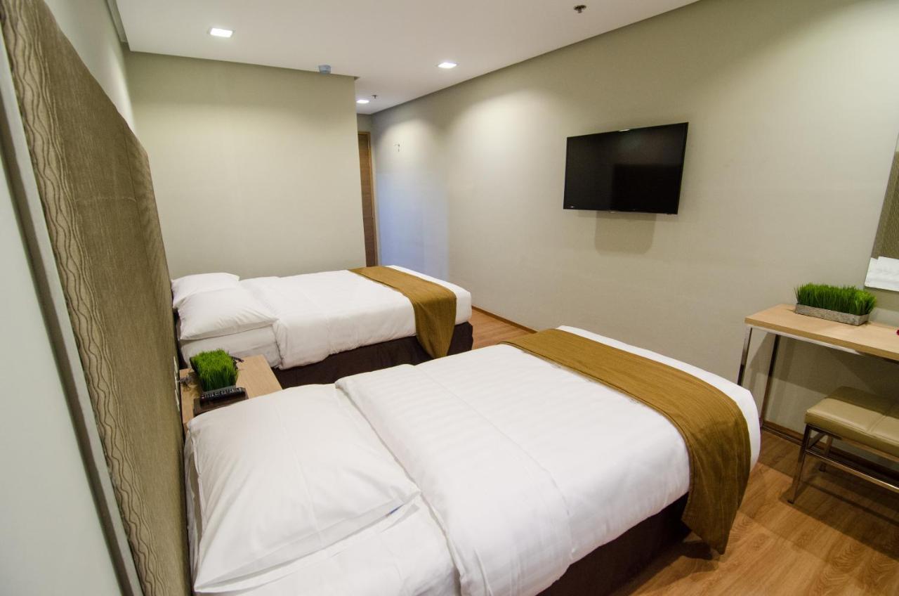 Madison Hotel Phl Iloilo City Exteriér fotografie